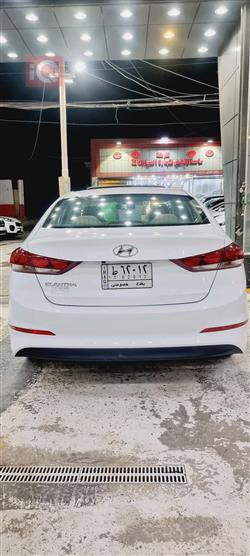 هیوندای ئەلەنترا